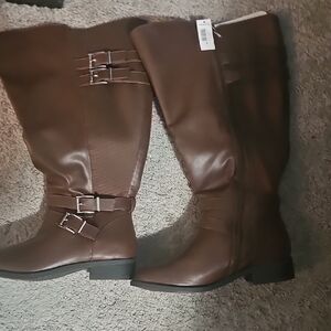 Brown Knee-High Women's Boots